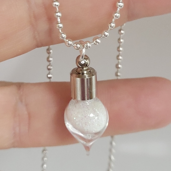 ✨️PIXIE DUST MAGIC WISH DUST NECKLACE ✨️ Handmade- twist off top - Picture 6 of 11